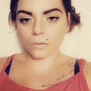 Meet your Posher, Lacey